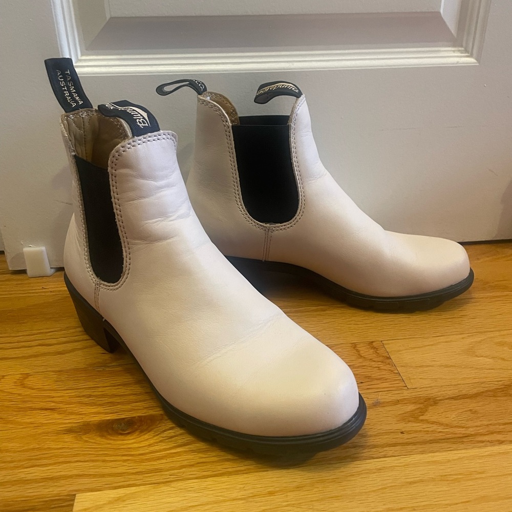 Blundstone 2160 heeled boot in Pearl